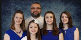 Missionary Danny Jones, His Wife Rachel And 3 Children