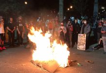 “Black Lives Matter” Protesters Burn Bibles