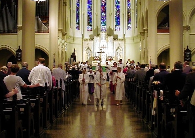 Procession at St._Marys_Episcopal_Cathedral.