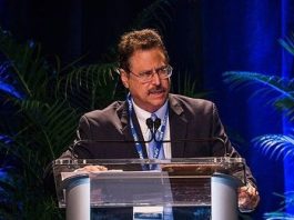 Pastor Mario Bramnick